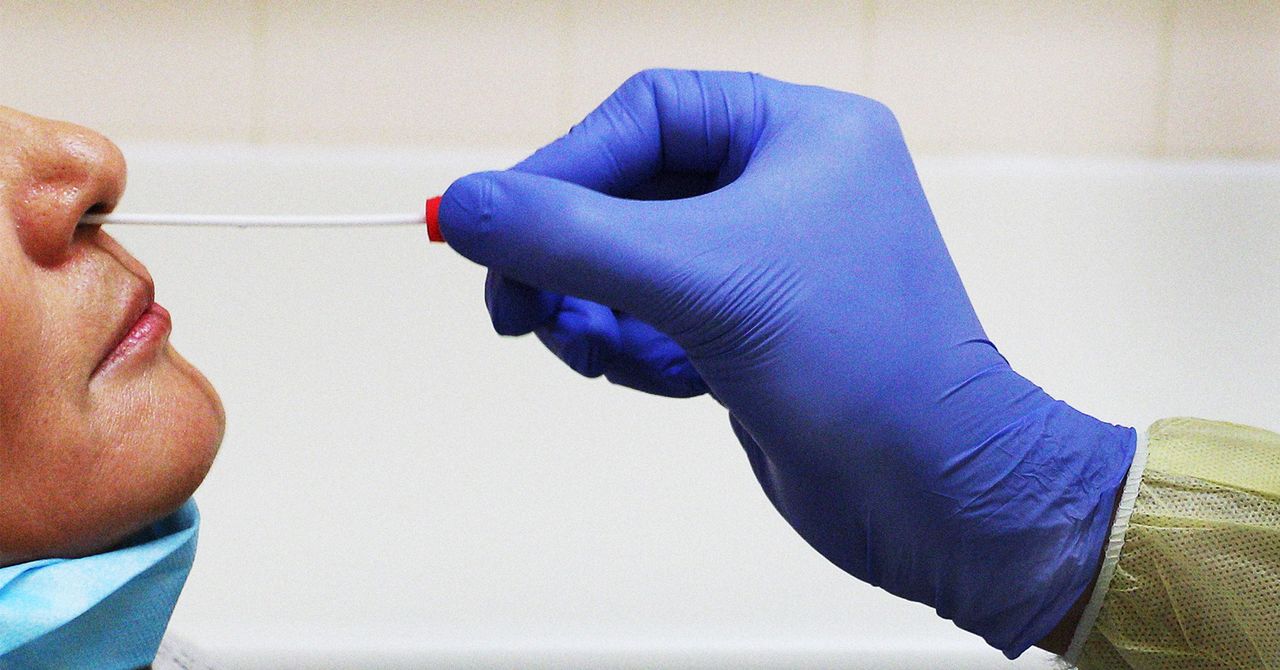 A pandemia parece ter acelerado o envelhecimento cerebral, mesmo em pessoas que nunca tiveram covidão