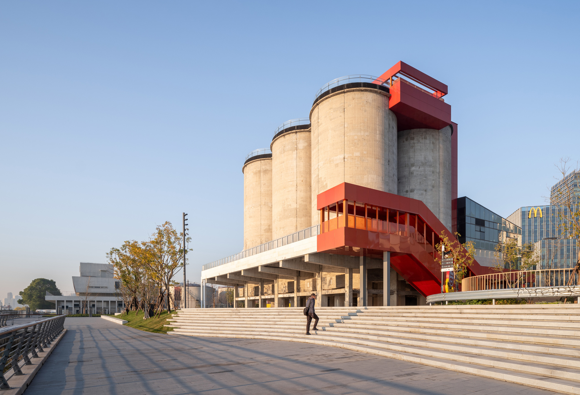 Portão M West Bund Dream Center / MVRDV