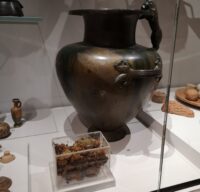 Mel de 2.500 anos de idade identificado na oferta antiga-o blog de história