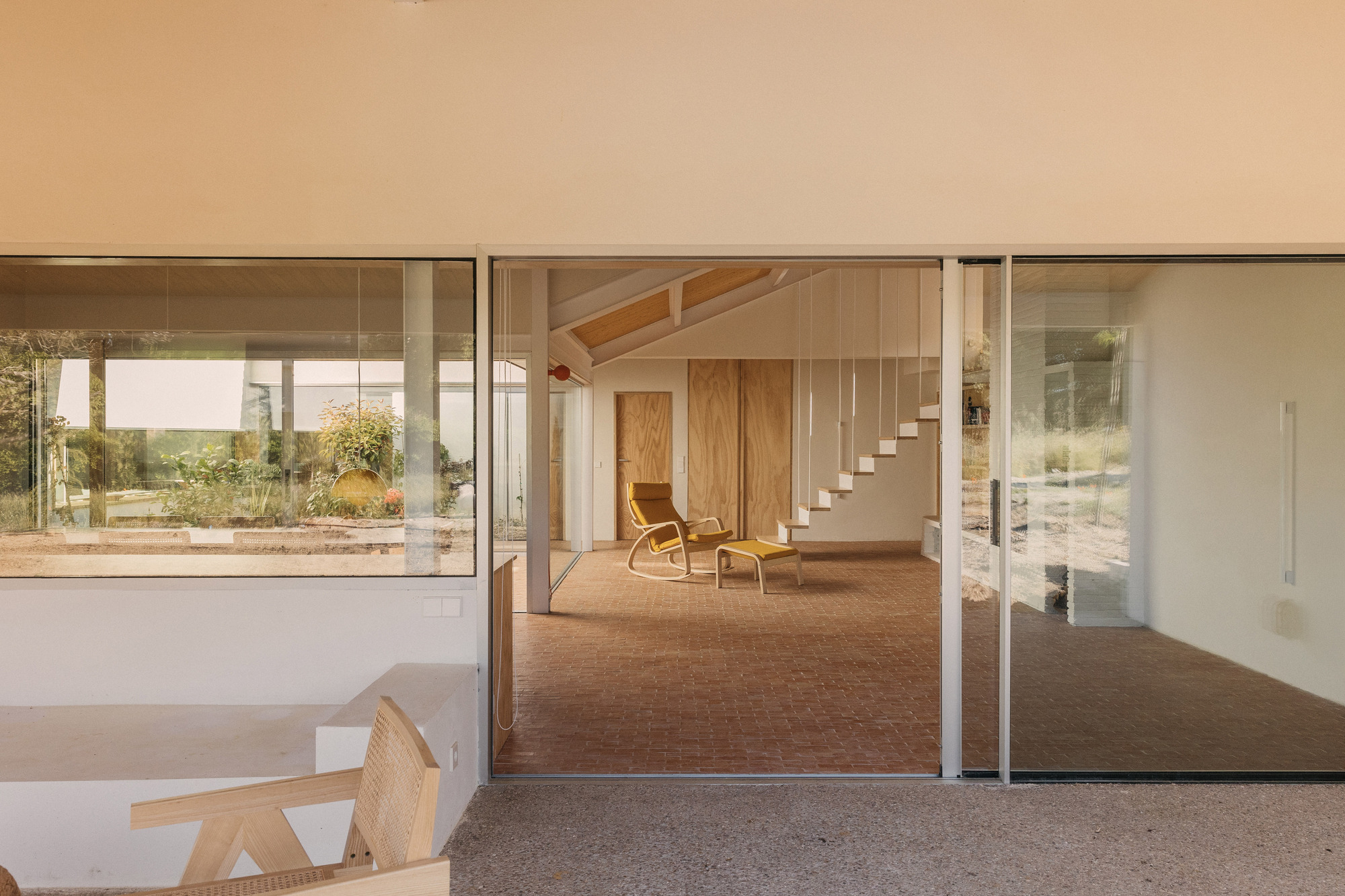 Rosa María House / Delavegacanolasso