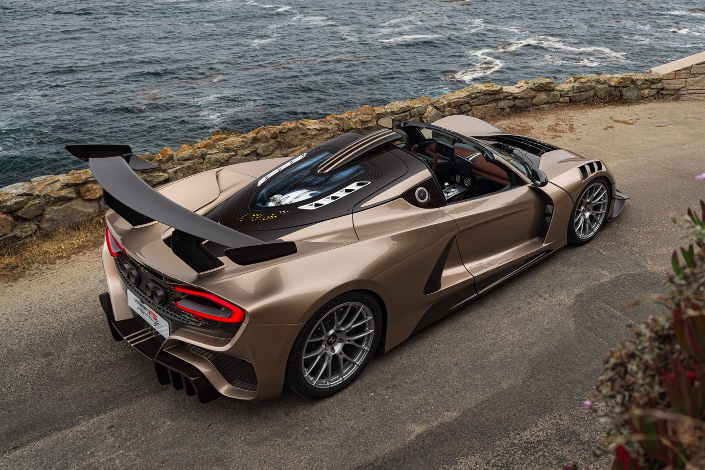 Venom F5 LF único é manual ‘Maverick’