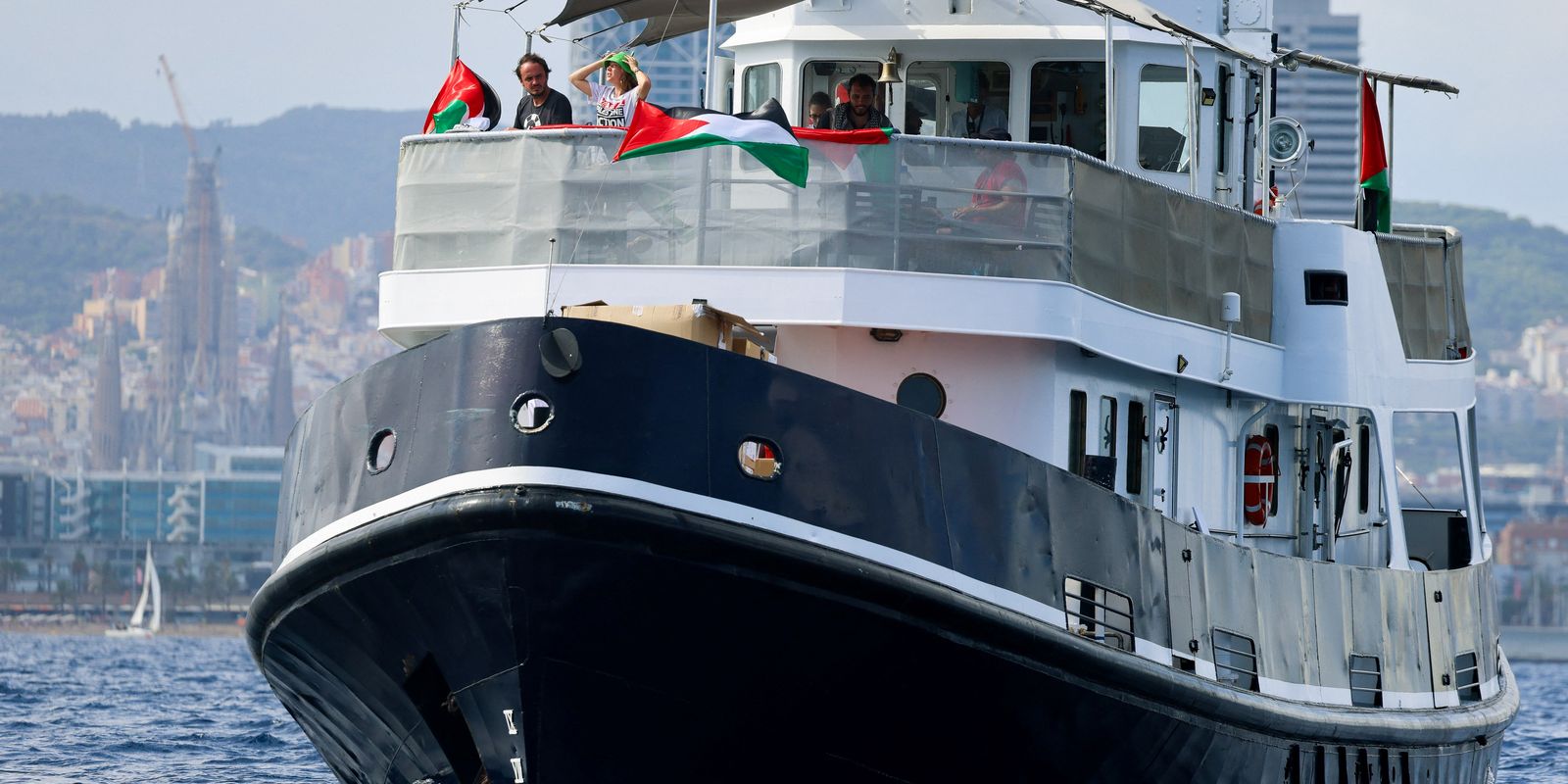 Greta Thunberg se junta à flotilha que se dirige com ajuda para Gaza