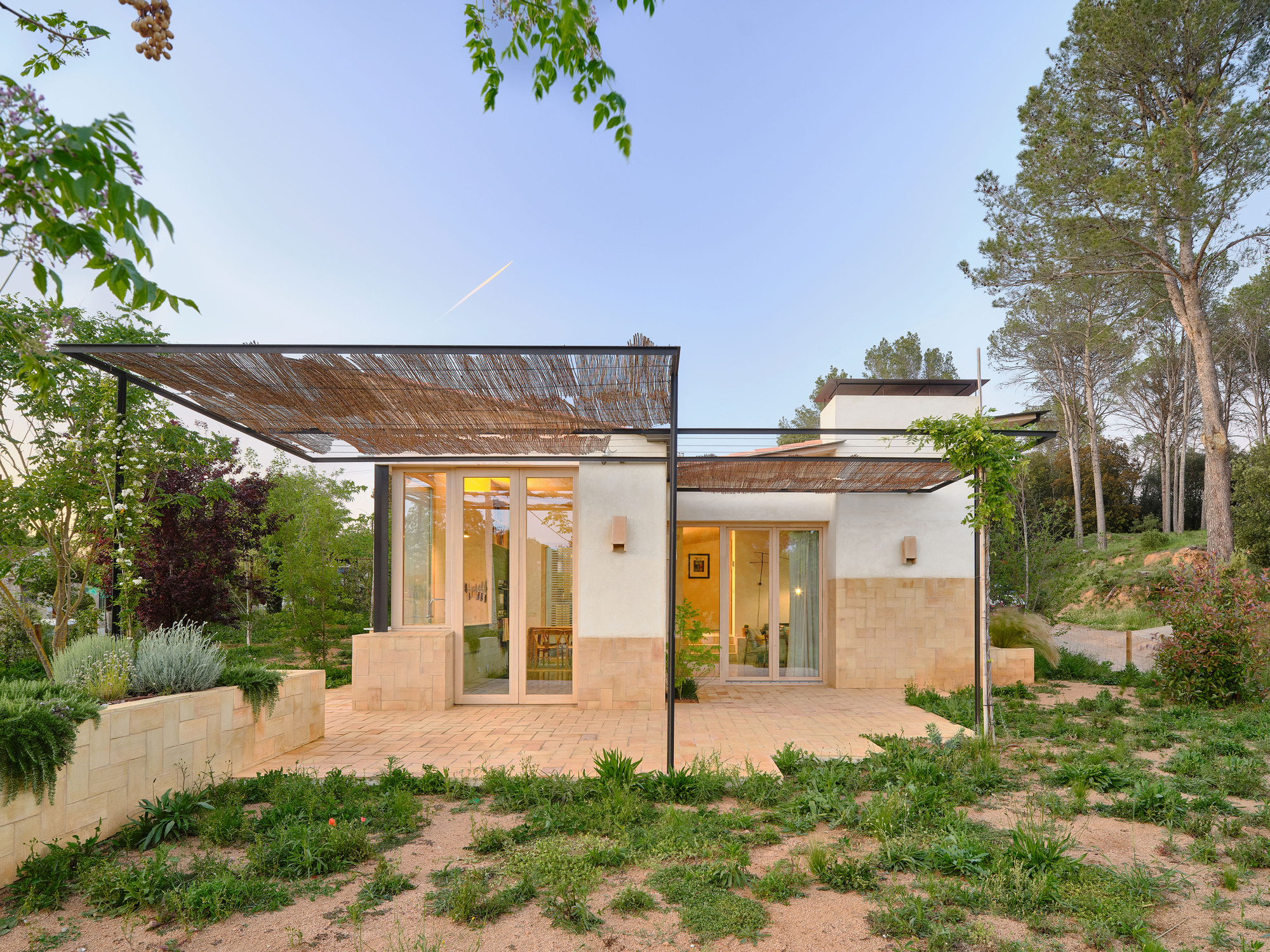 House Butterfly / TallerdarQuitectura | Archdaily