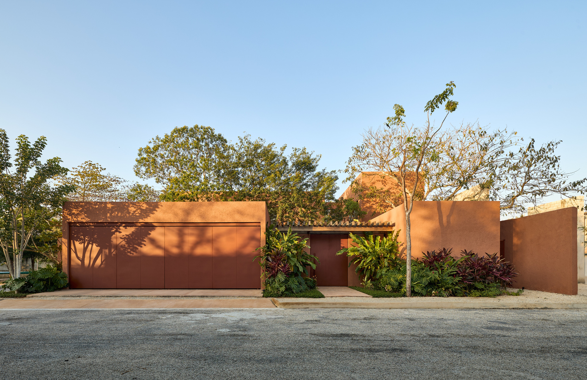 K’ab House / Lessmore Group