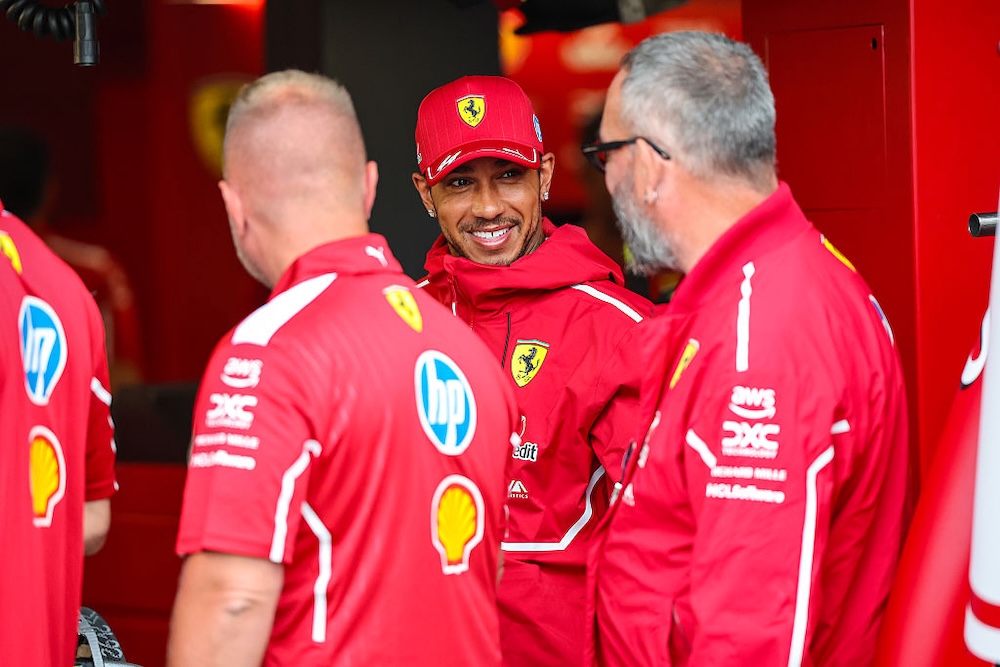 Hamilton interessado em redescobrir a diversão na F1, enquanto as corridas cursam