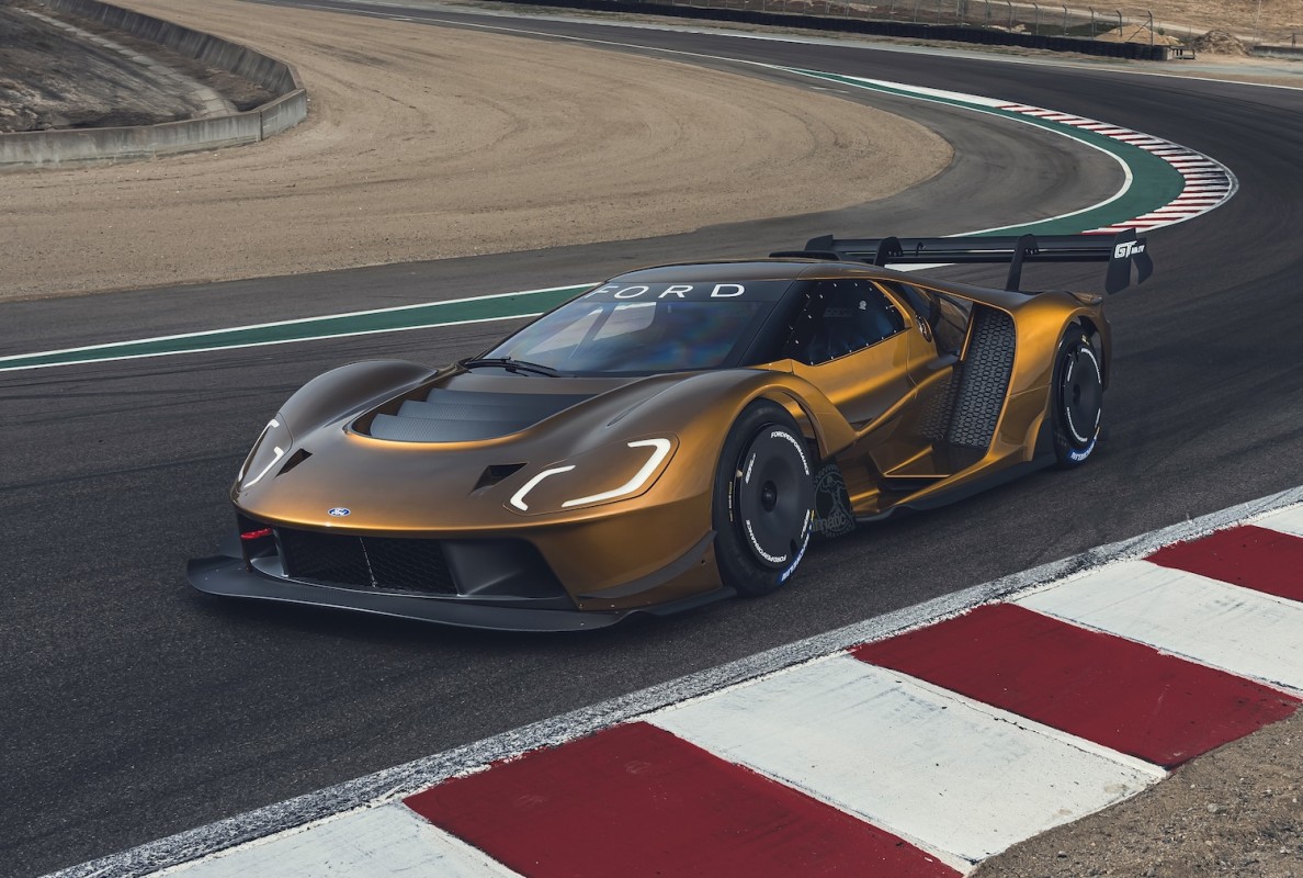 O Ford GT se esconde com uma corrida limitada de Mk IV