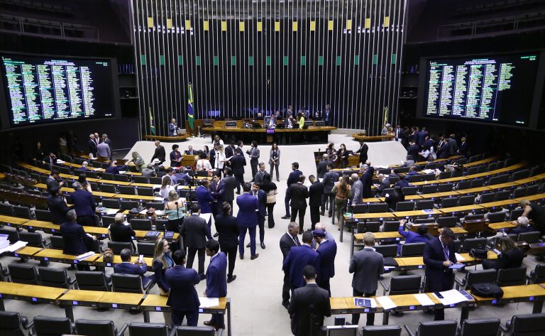 Câmara pode votar PEC das Prerrogativas nesta quarta-feira – Notícias