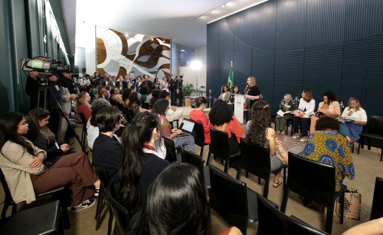 Estudos trazem novos dados sobre violência de gênero na política – Notícias