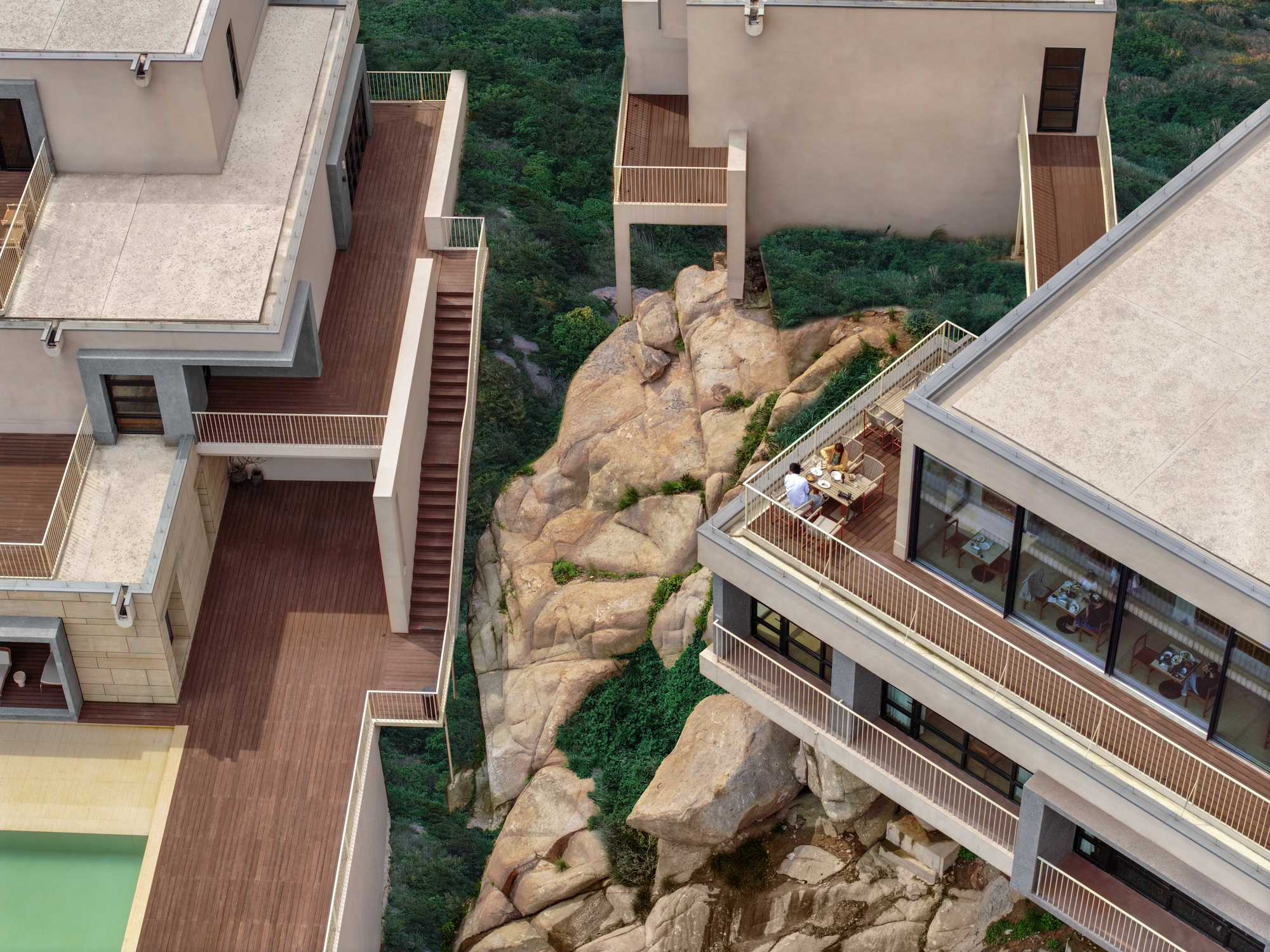 Villa perdida · Huanglong Island Lighthouse Hotel / WJ Studio