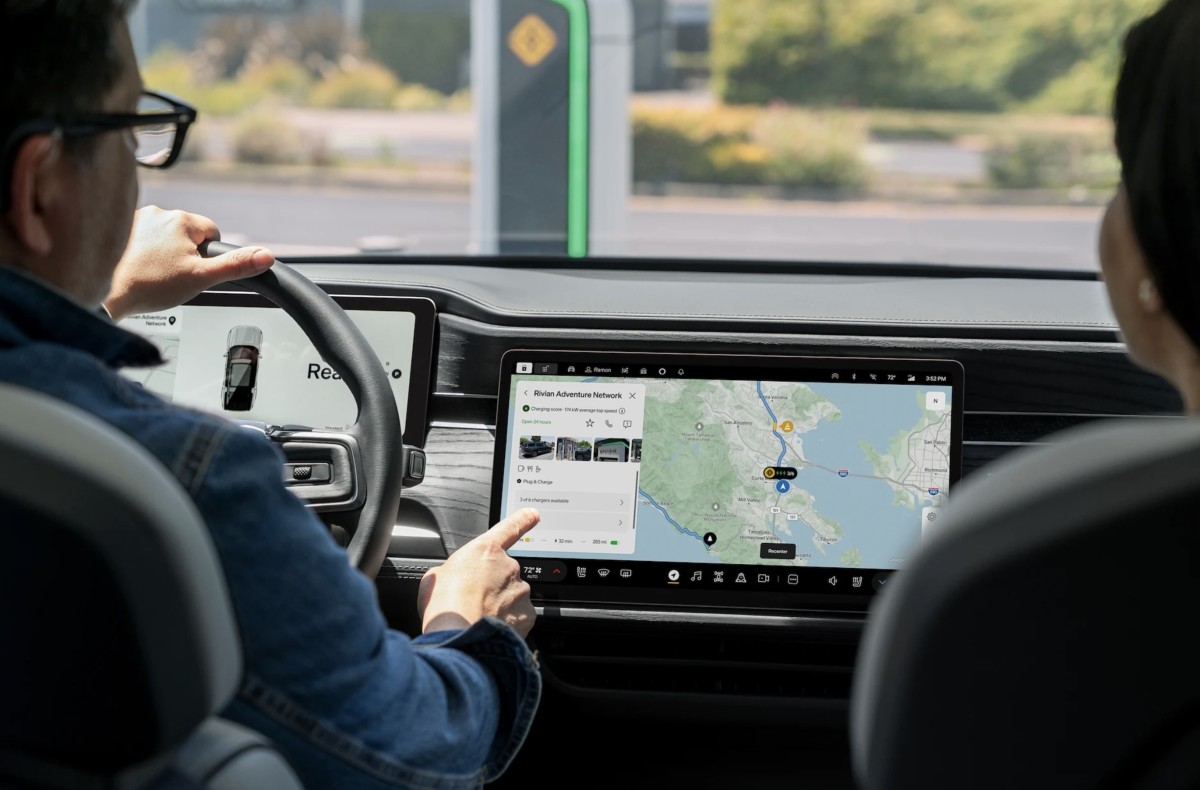 A atualização Rivian torna finalmente liso e infotainment, mas as batalhas maiores permanecem