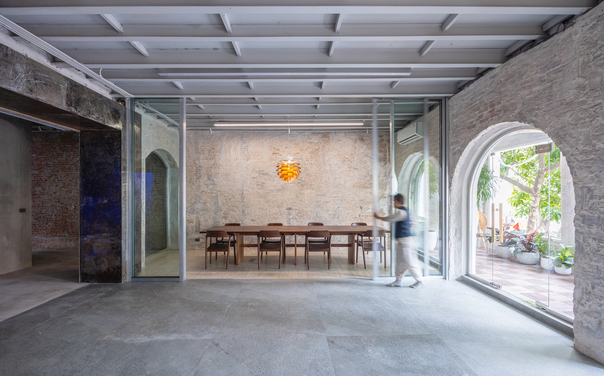 Saga Vietnam Office / Saga Space Architects