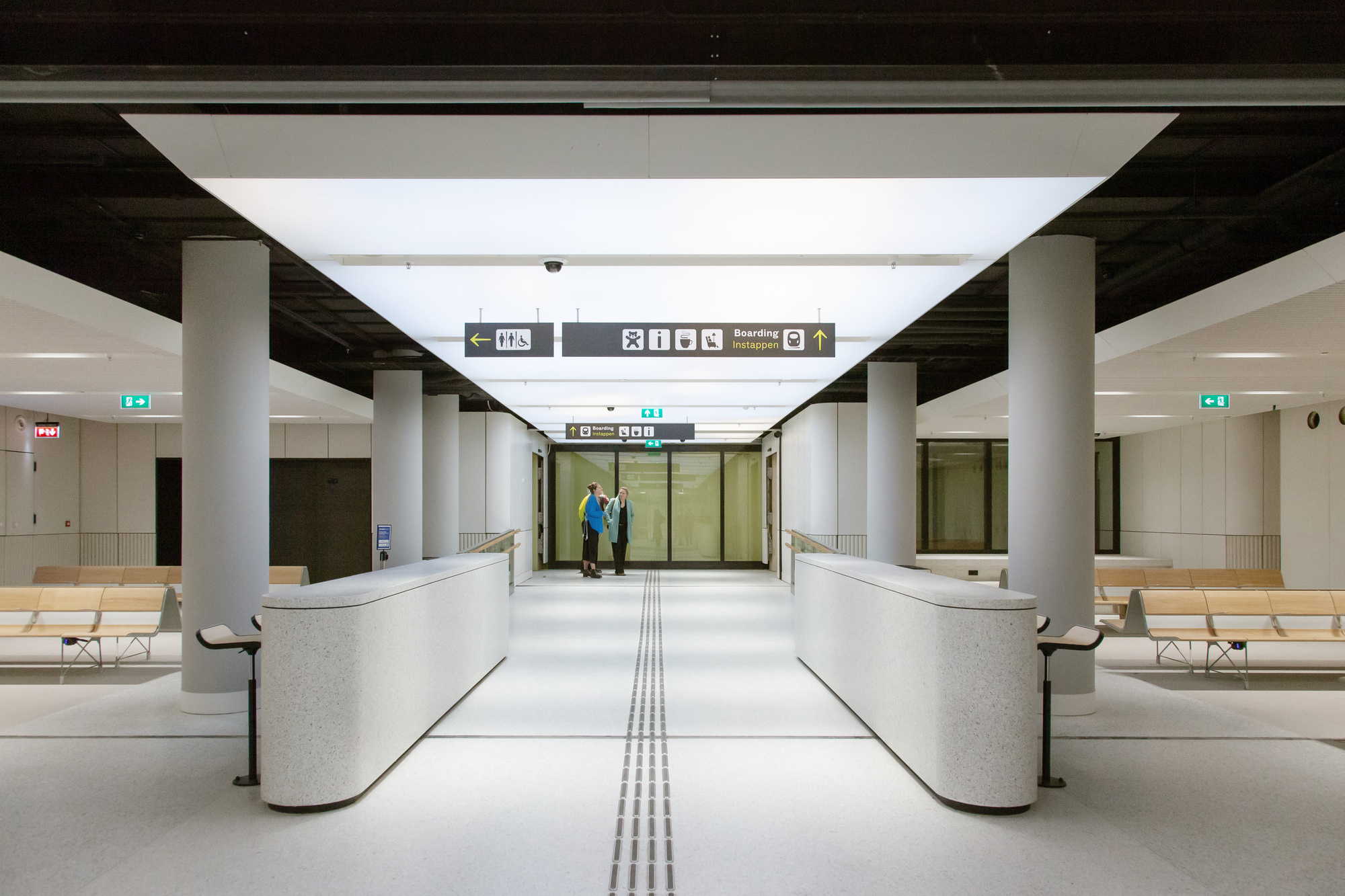 Terminal do Reino Unido Amsterdam Central Station / Super Iiftos Architecture + Architectural Studio ZJA