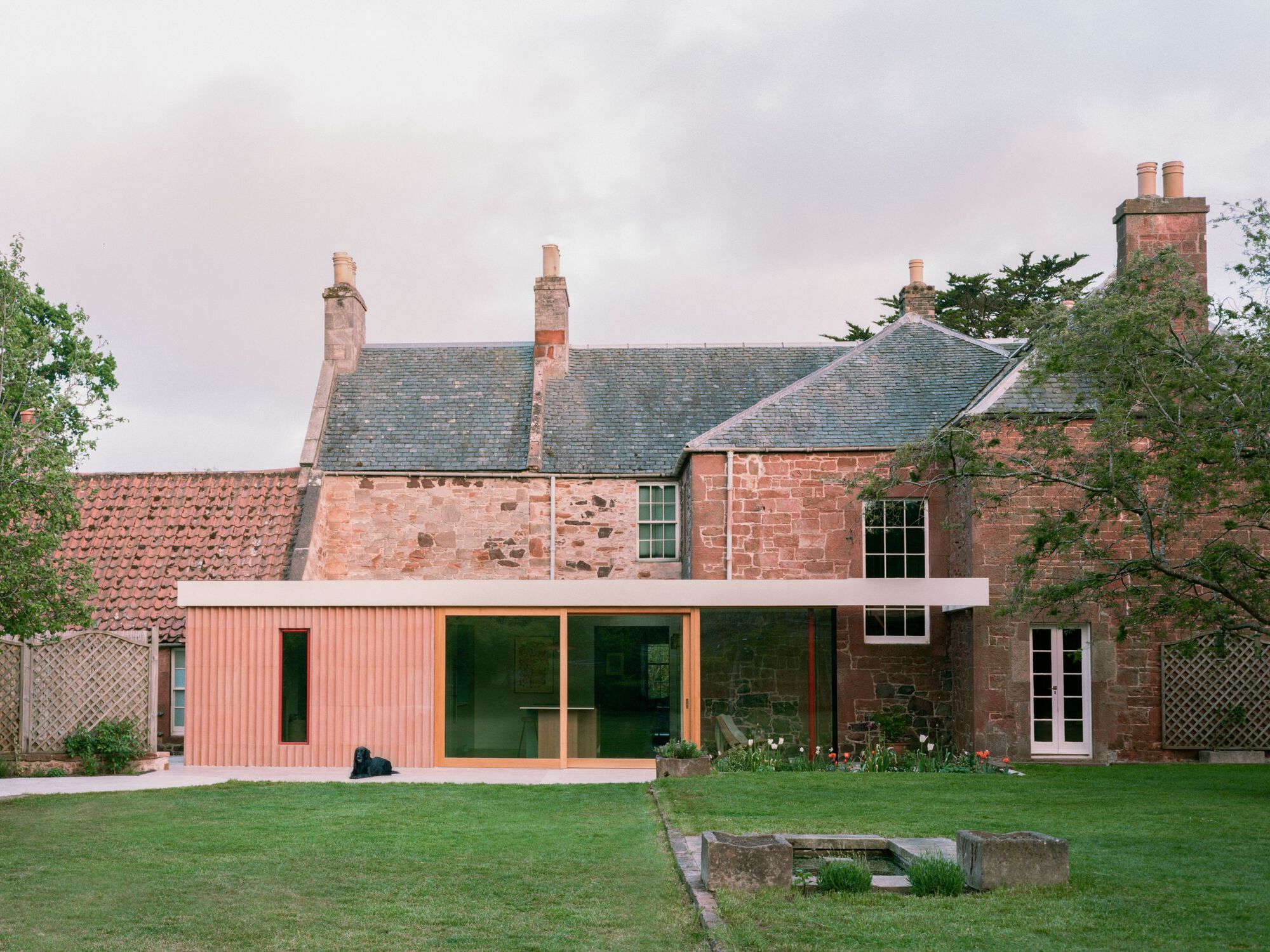 Whitberry House Extension / Pend Architects