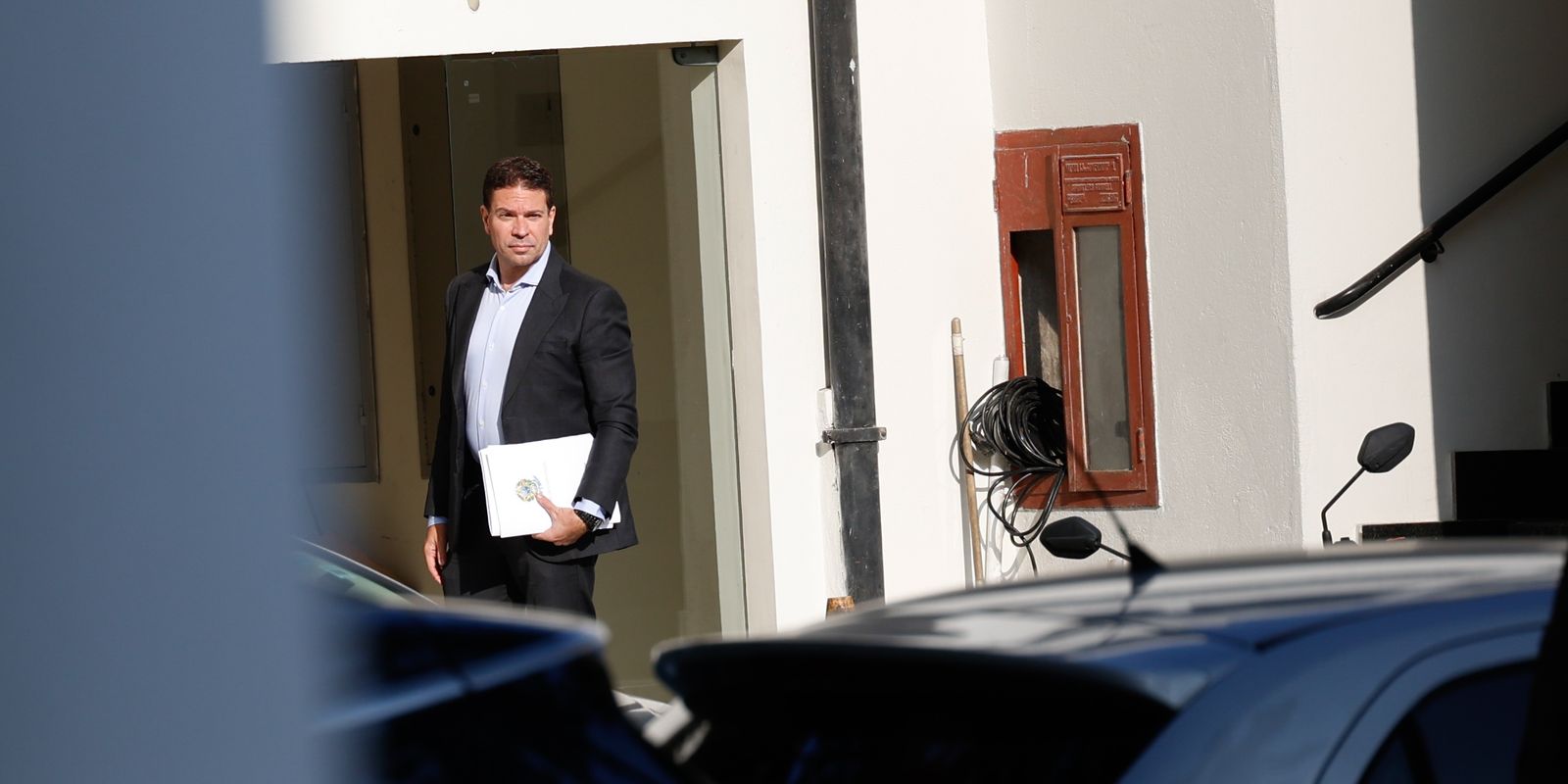 Fux vota por suspender todo processo sobre golpe contra Ramagem