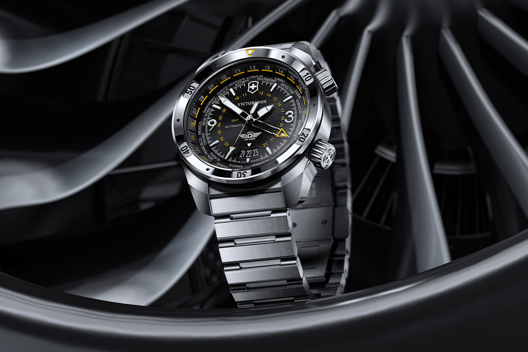 Configuração do jato: tudo sobre relógios GMT e como usá -los corretamente