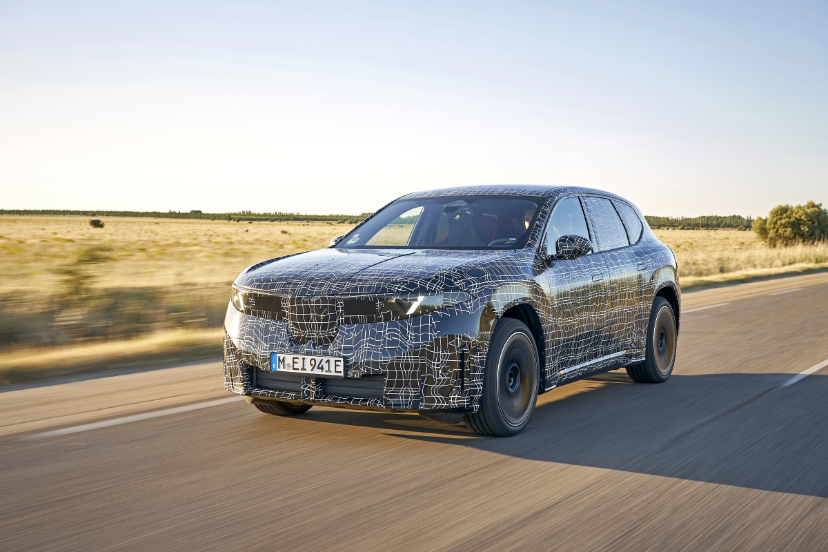 Tudo o que sabemos sobre o próximo 2026 BMW IX3