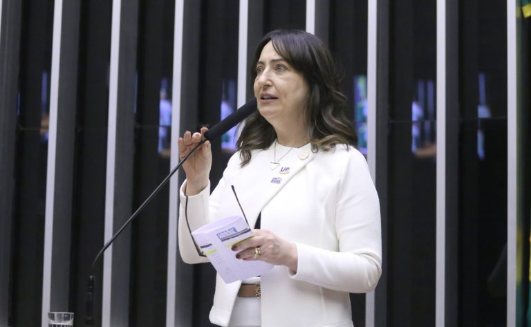 Comissão aprova proibição de financiar entidades suspeitas de envolvimento com o terrorismo – Notícias