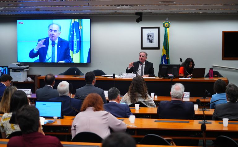 Especialistas defendem na Câmara novo marco regulatório para portos secos e centros logísticos – Notícias