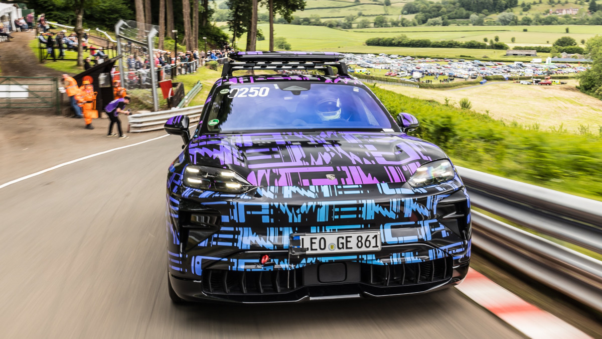 Porsche EV Atraso de lançamento custos Volkswagen $ 6 bilhões