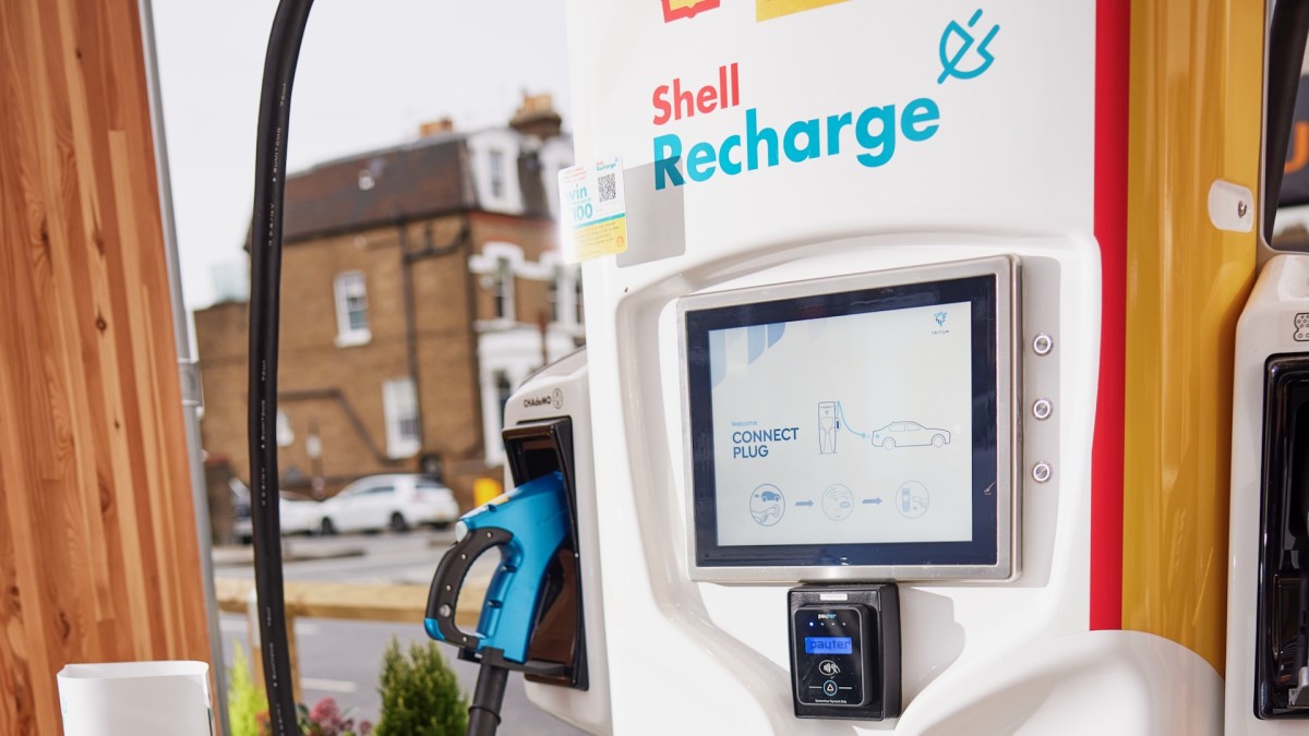 A Shell está trabalhando em uma maneira de fazer o carregamento de EV mais rápido