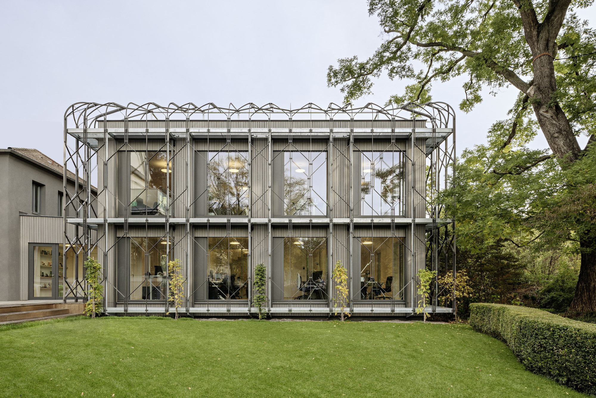 Terra Mater Studios Factuais / Berger Parkkinen + Architects