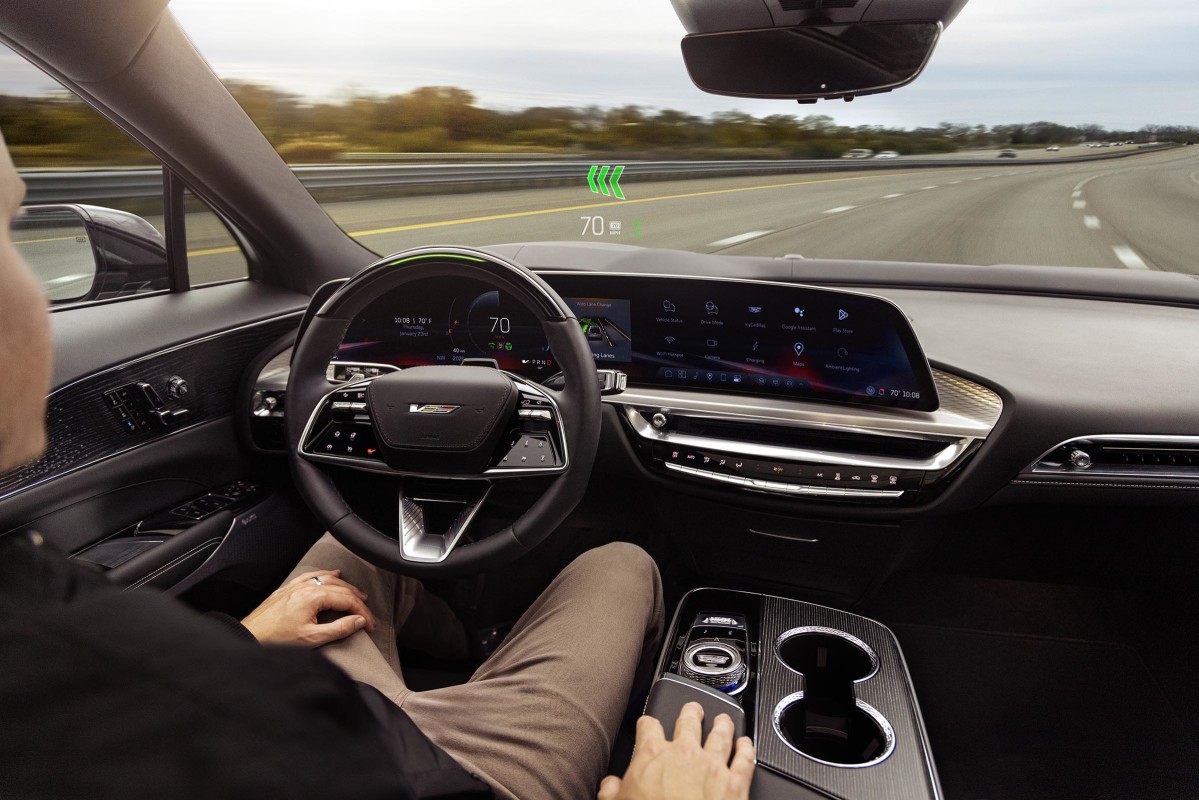 GM não quer que você dirija seus carros – direção sem olhos e um novo assistente de IA chegarão em breve