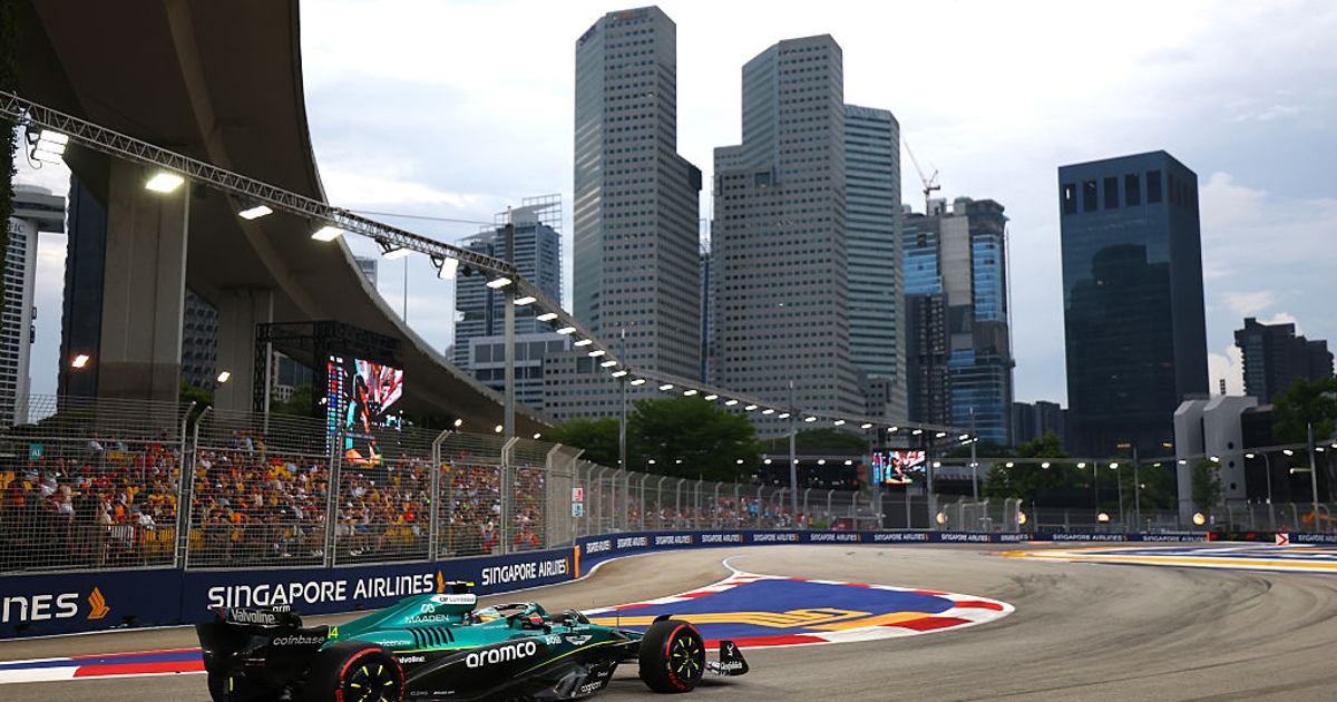 Alonso surpreende na prática do primeiro GP de Cingapura