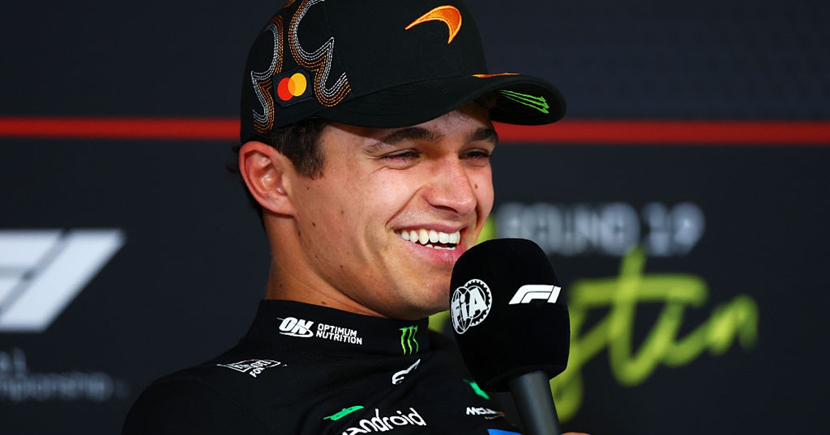 Norris e Verstappen riem da história da fita no COTA