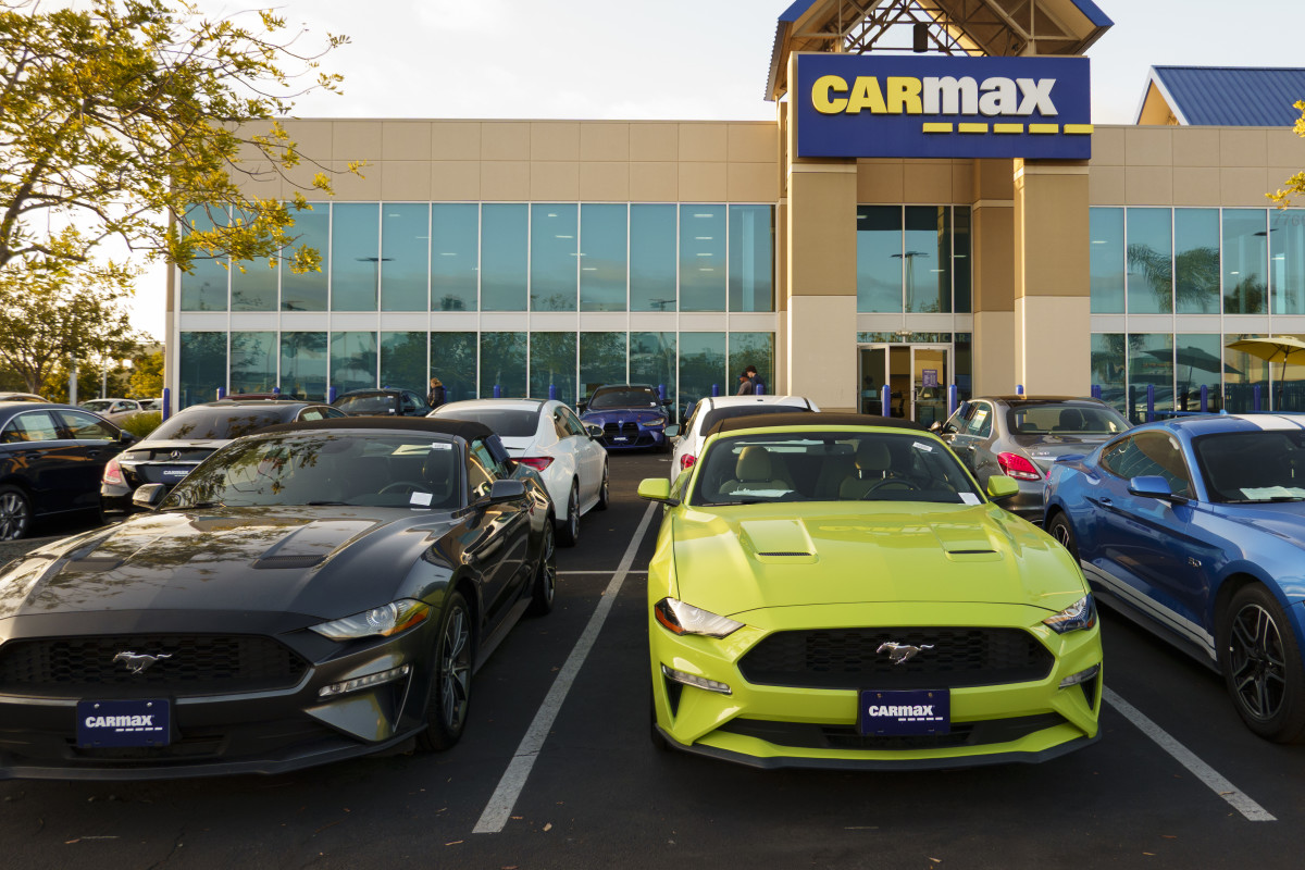 CarMax deve pagar aos militares após reintegração de posse ilegal de carros