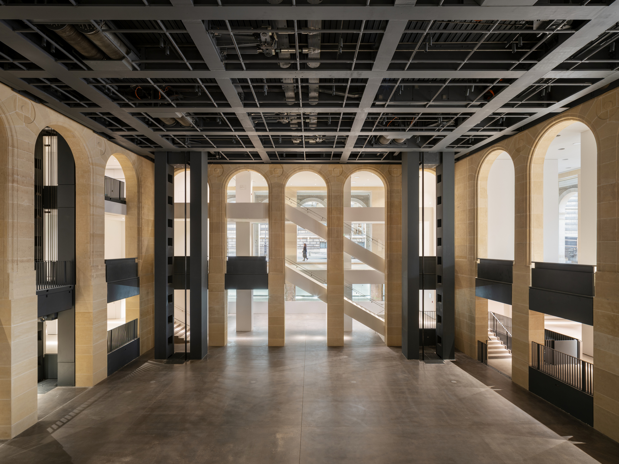 Fondation Cartier reabre em edifício parisiense projetado por Jean-Nouvel com exposição de Formafantasma