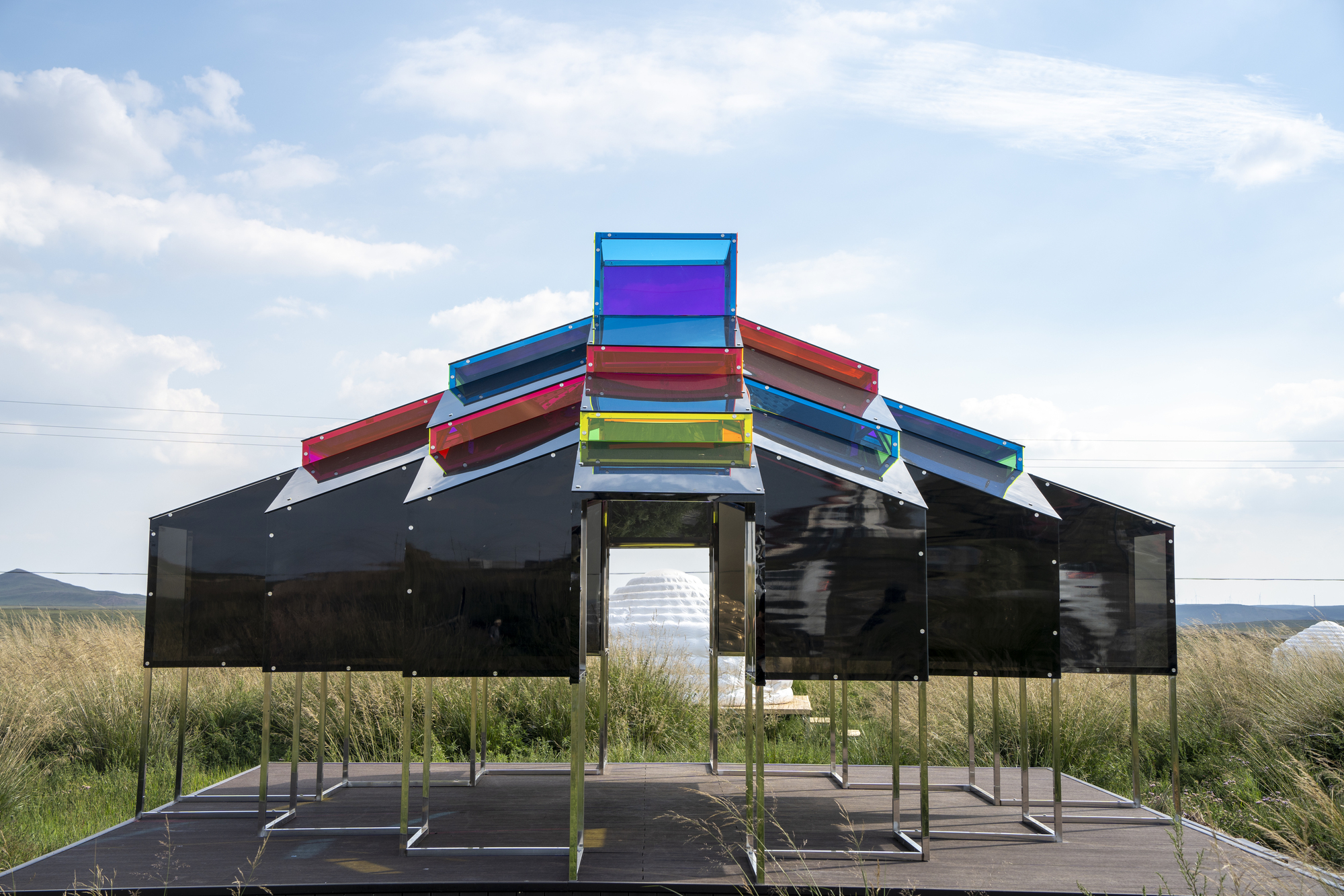 Instalação Moderna Ger da Mongólia / Ger Atelier