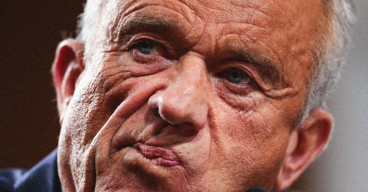 Caos, confusão e conspirações: dentro de um grupo no Facebook para a ‘cura’ do autismo de RFK Jr.