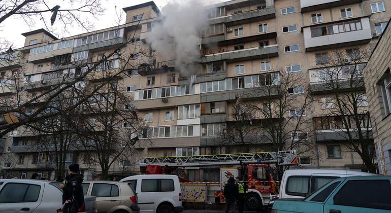 Ucrânia entra inverno com mortes civis em escalada e colapso de serviços