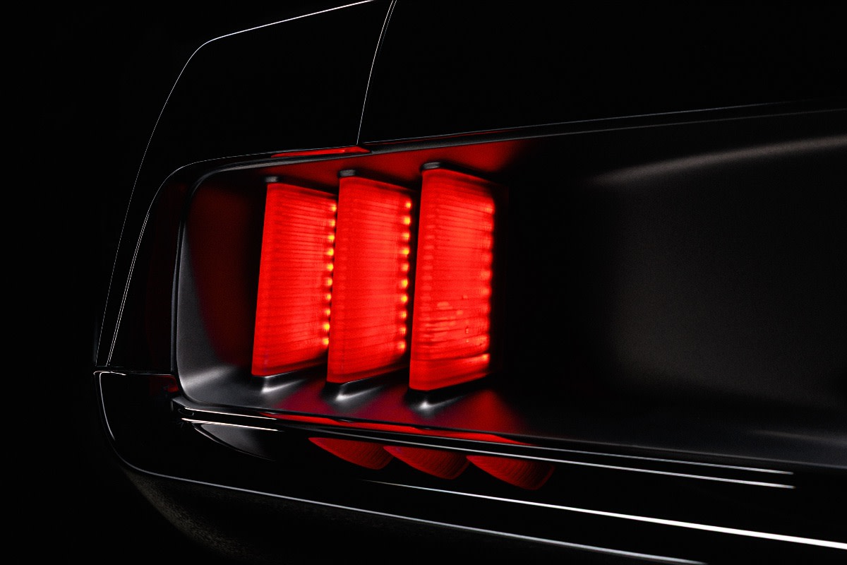 Este Ringbrothers Mustang de 800 HP faz com que os músculos modernos pareçam suaves