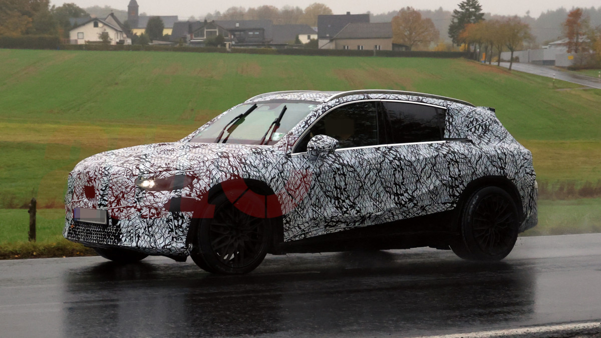 Mercedes-AMG GLC elétrico de 900 HP irá reescrever o livro de regras dos SUVs