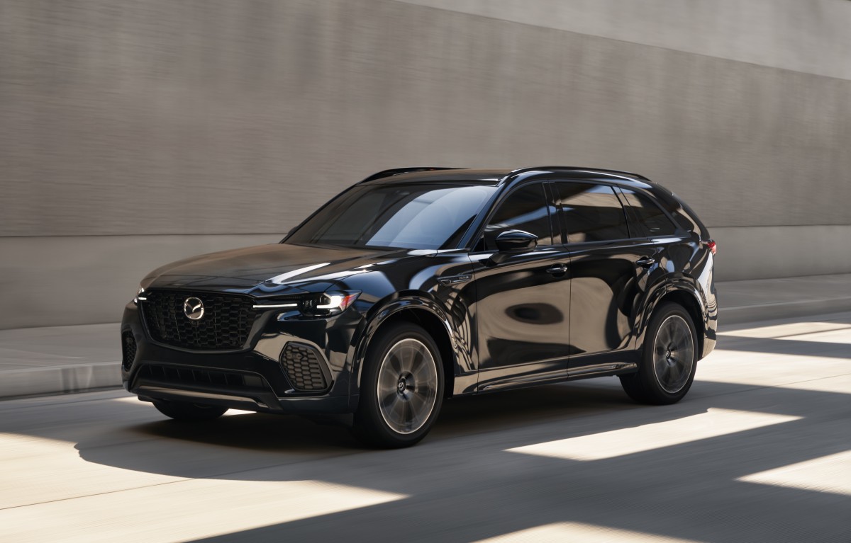 Mazda silenciosamente começa a testar um novo EV secreto para os EUA