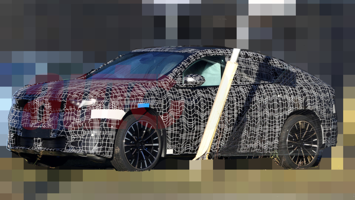 Análise inicial: testes espionados do novo SUV elétrico iX4 da BMW