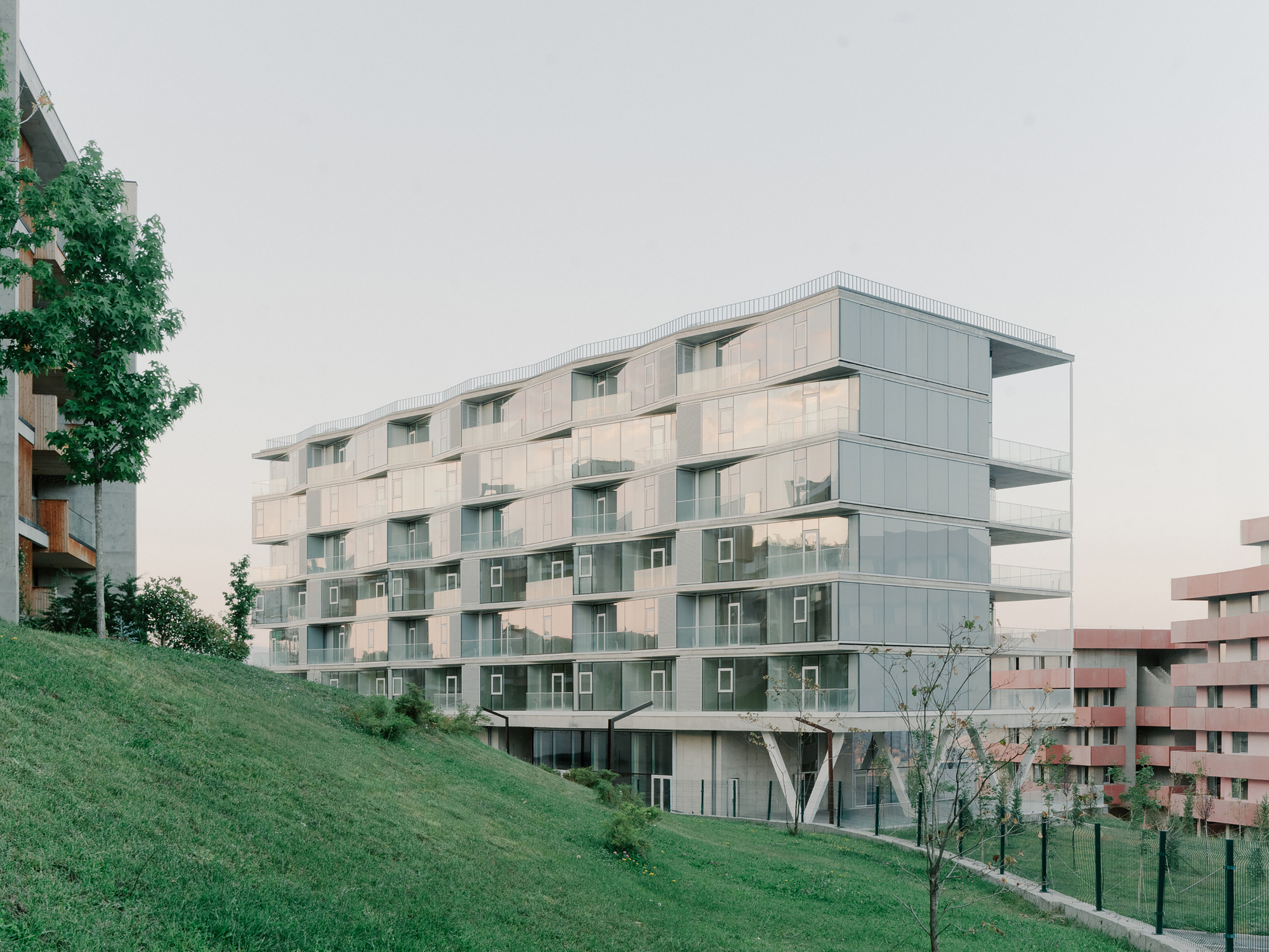 Lisi Garden House / Arquitetos da Invenção