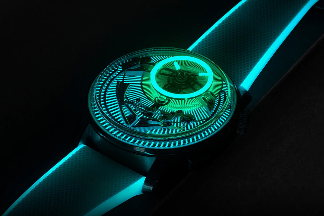 Bel Canto Lumière C1 com Lumed Exclusivo de Christopher Ward é um show de luzes literal em seu pulso