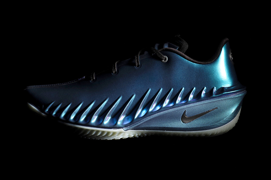 O novo GT Cut 4 da Nike redefine o conforto da quadra com espuma ZoomX 3.0