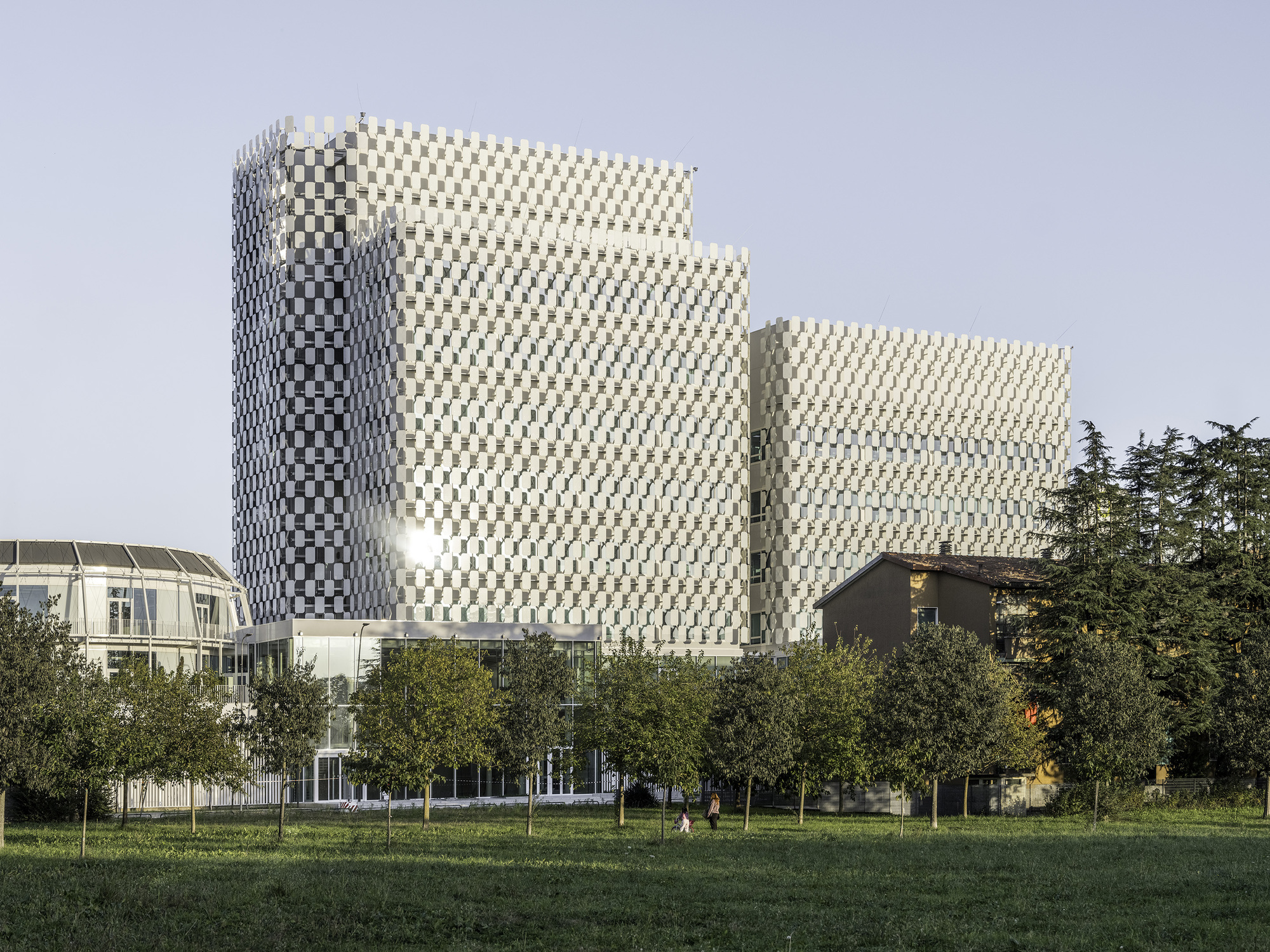 Torres OpenZone / CÍRCULO AMDL