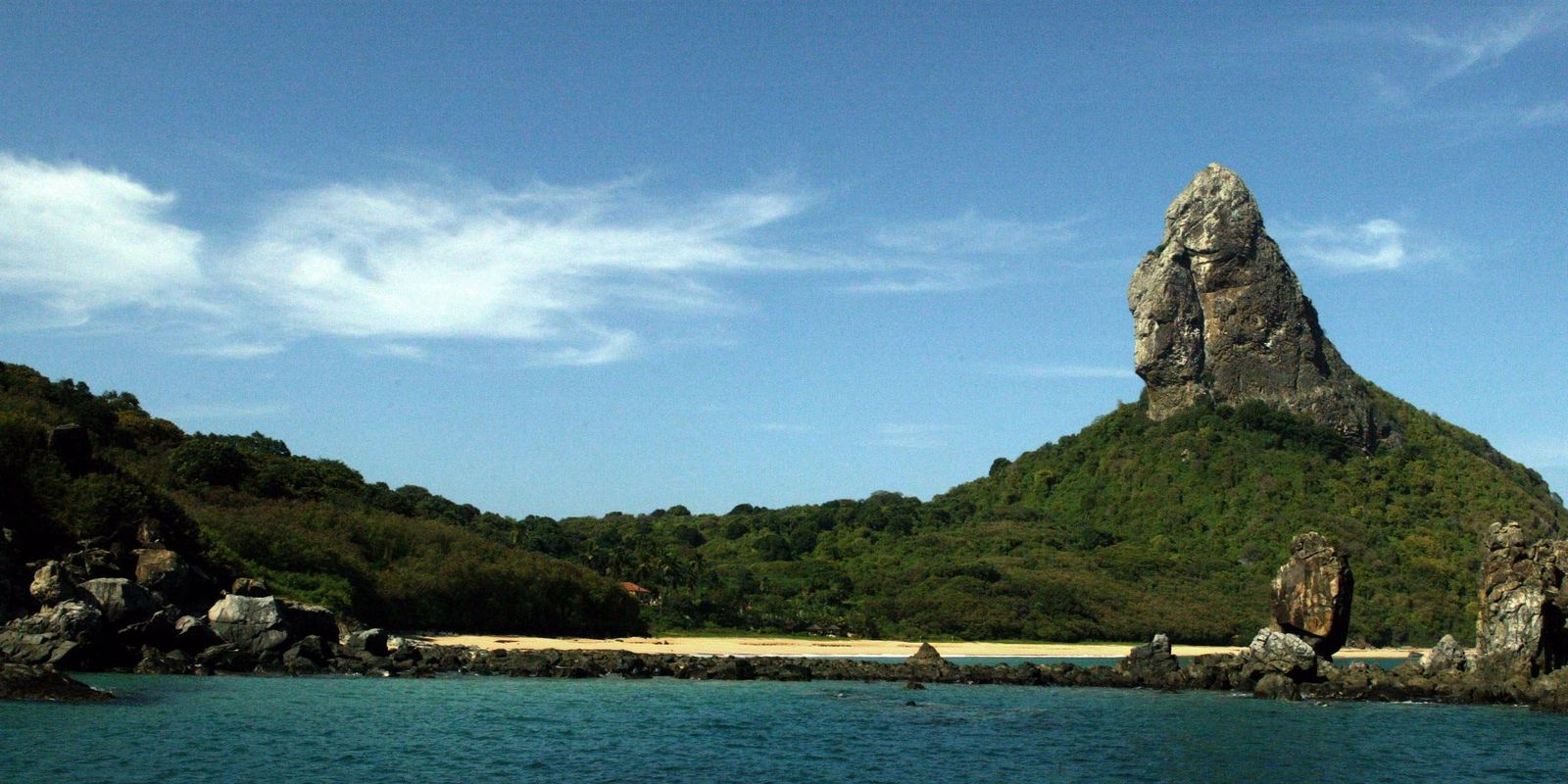 Fernando de Noronha recebe festival literário “Entre mares e palavras”