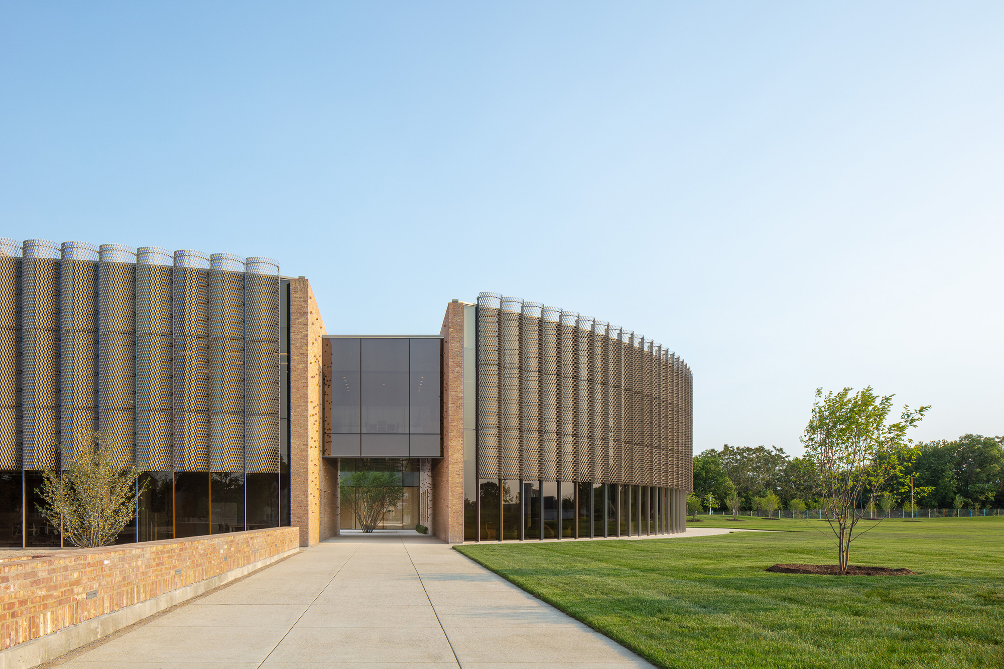 Sede e Fieldhouse do Chicago Park District / John Ronan Architects