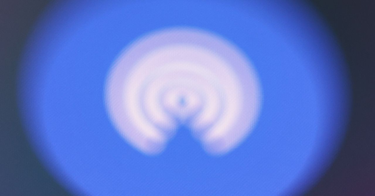 Tem um Pixel 10? O telefone Android do Google agora pode compartilhar arquivos com o AirDrop da Apple