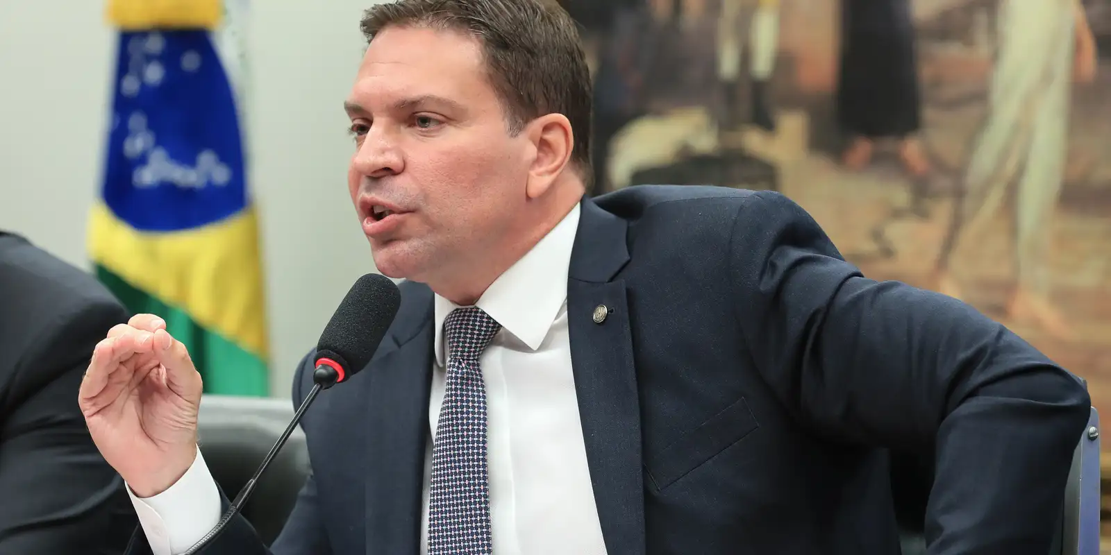 Foragido nos EUA, Ramagem é ouvido pelo STF por videoconferência