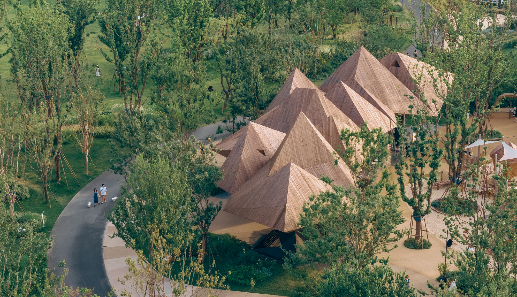 Restaurante LuxeIsland / DL Atelier