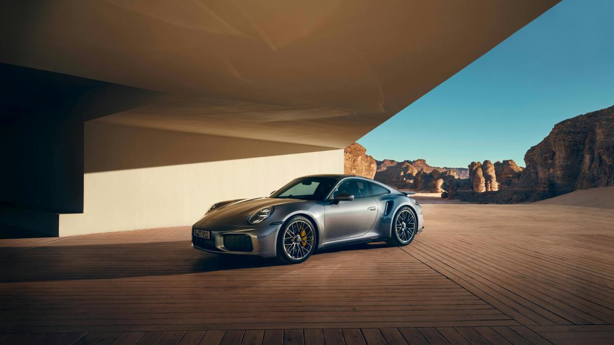 Porsche está mantendo a combustão viva com um novo sistema de injeção de água