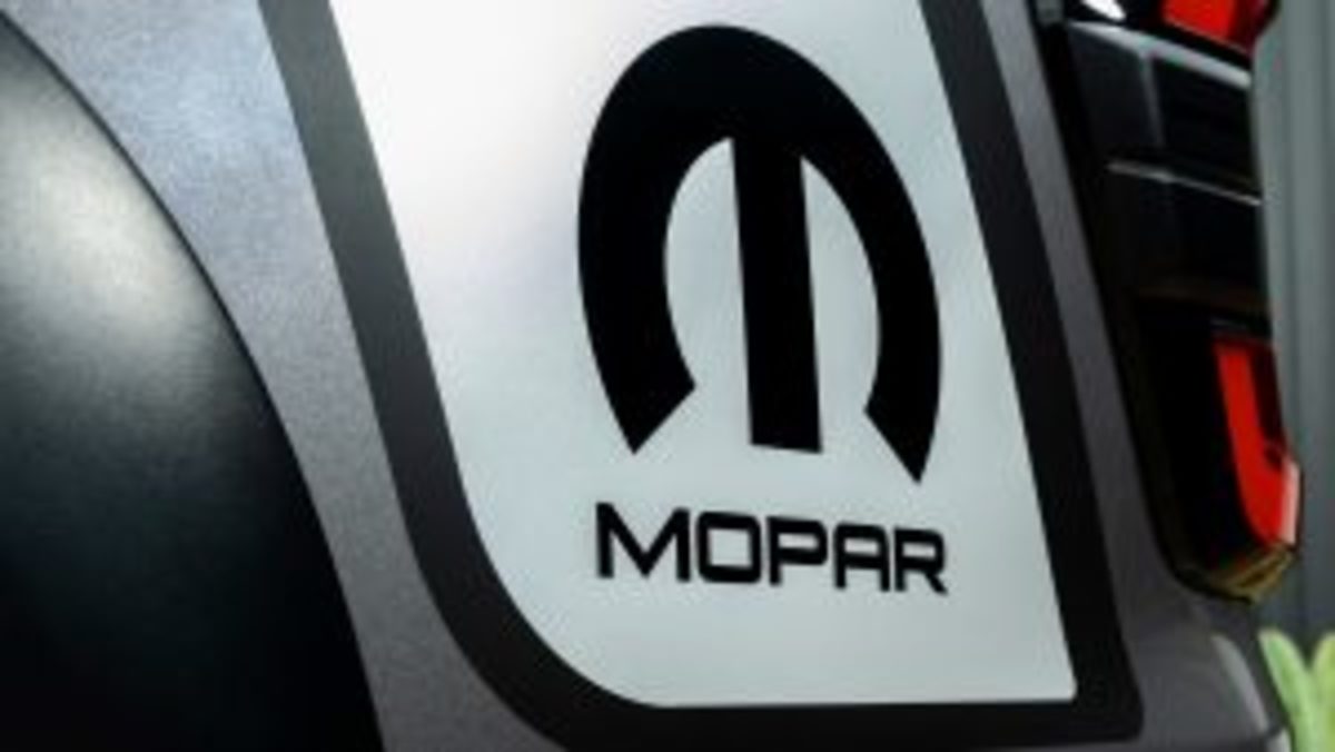Ram’s Baby 1500 recebe uma reforma Hardcore Mopar