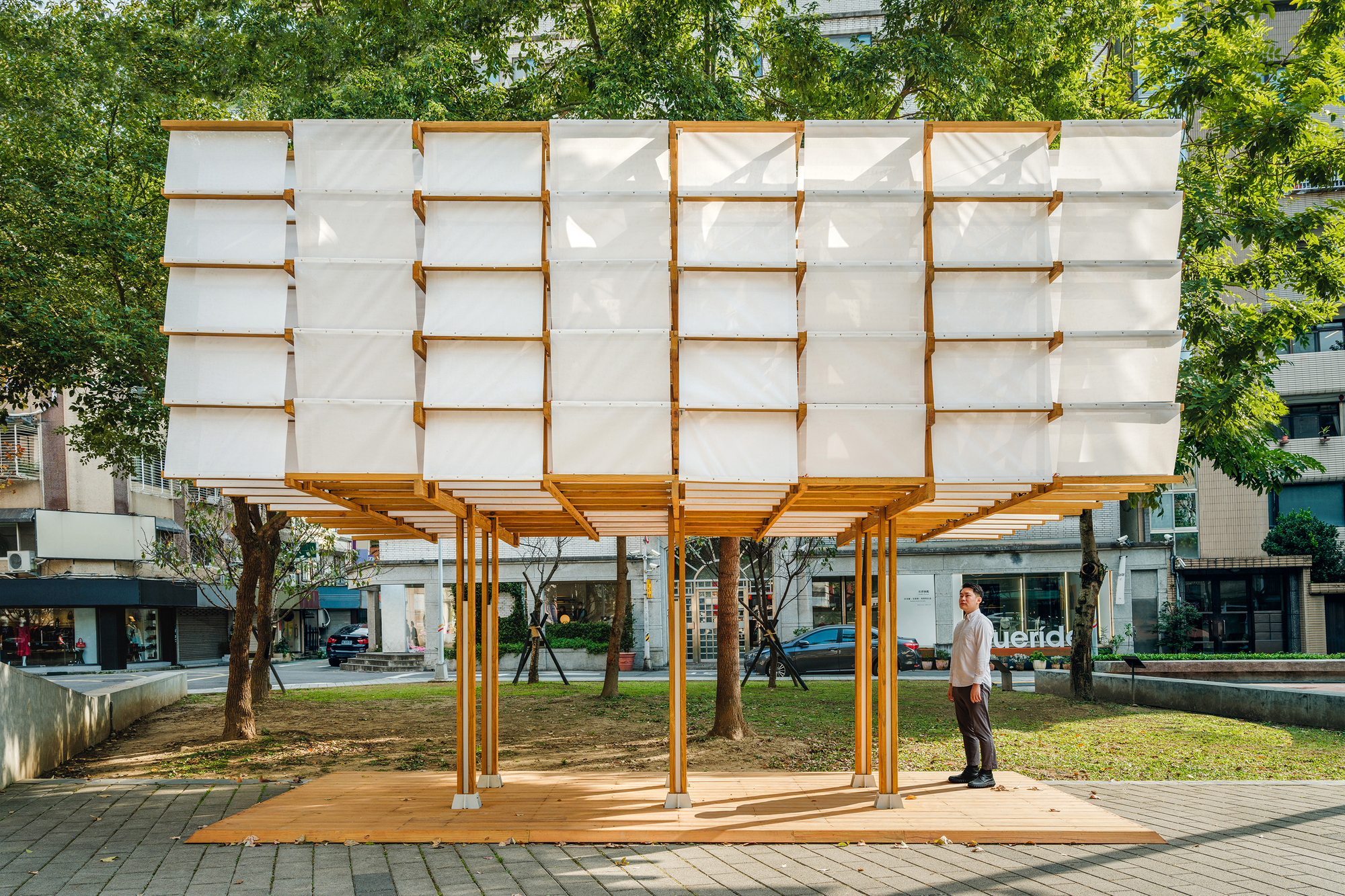 Castelo à Vela Ren’ai / Cheng Tsung FENG Design Studio