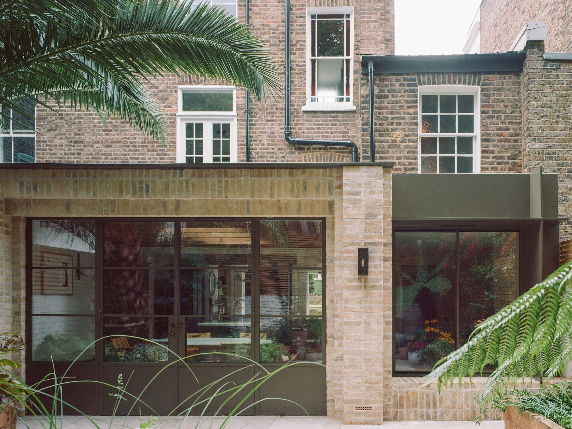 Casa Limiar / Studio McW